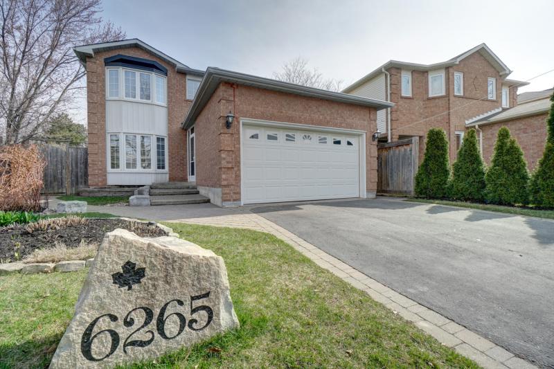 Slideshow PropertySpaces 6265 Prairie Circle, Mississauga, ON, Canada