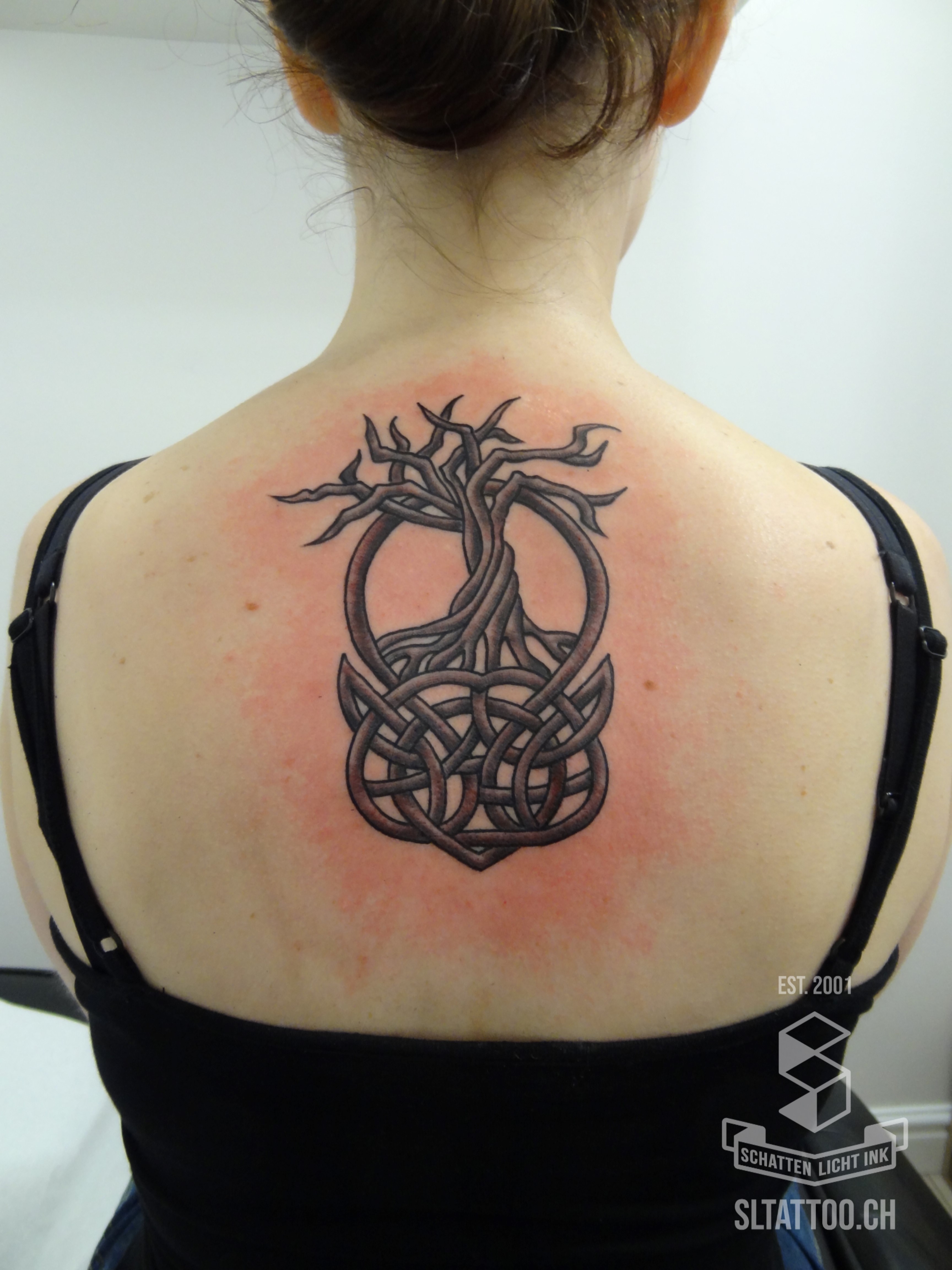 Blumen / Pflanzen allgemein SchattenLicht Tattoo Studio