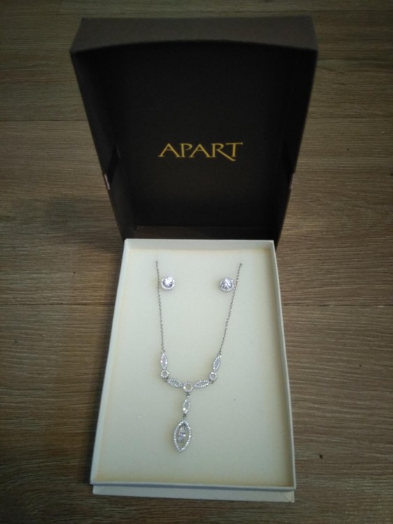 Biżuteria Biżuteria APART 250,00zł