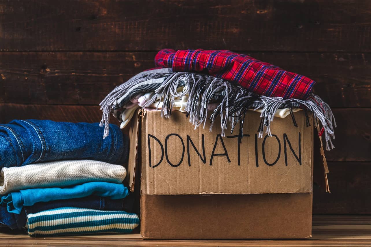 5 Reasons To Donate Your Old Belongings Small Design Ideas