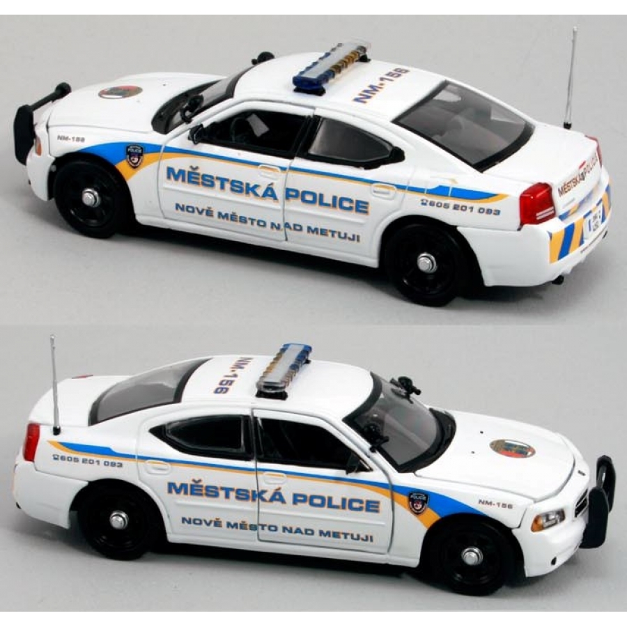 Top 104+ Pictures Ho Scale Police Cars With Working Lights Superb