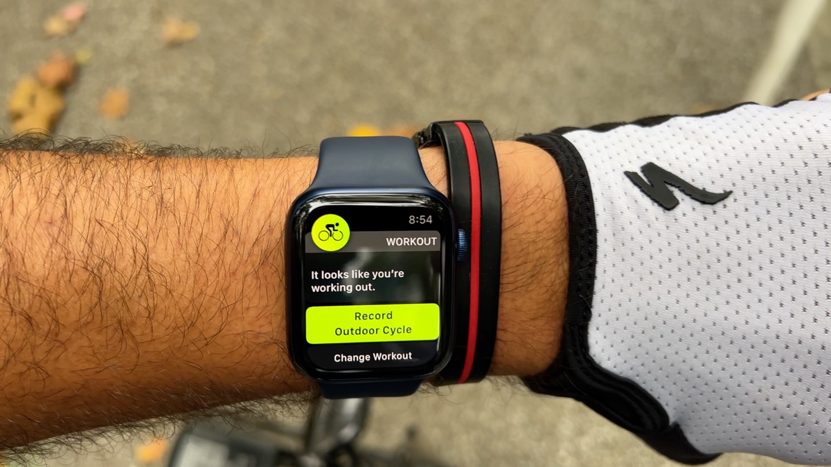 AppleWatchOS8_2 SMART Bike Trainers