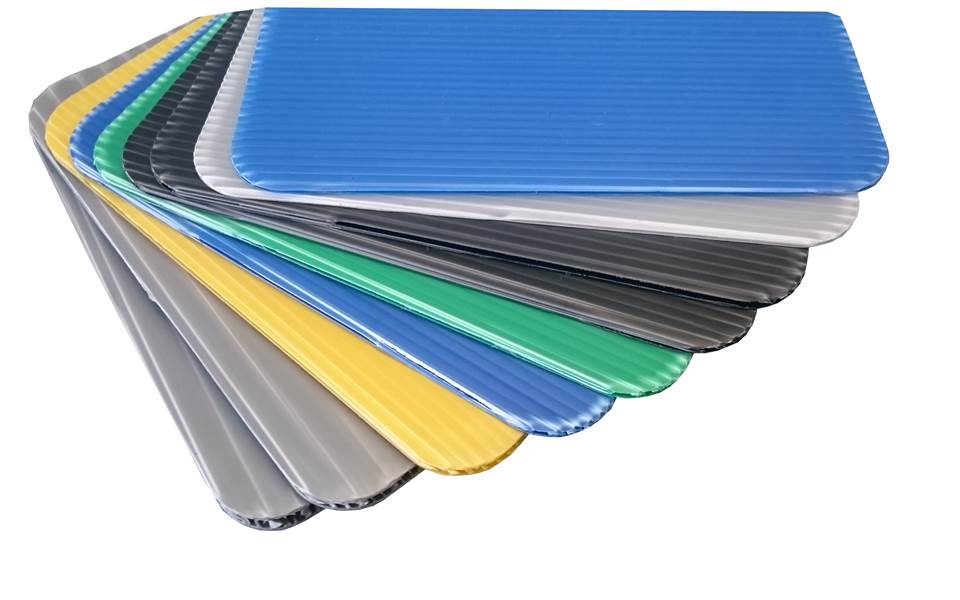 Materials used for production of packaging in logistics Smartbox4you