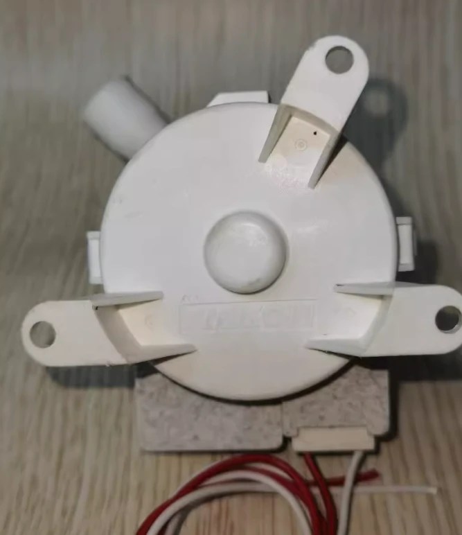 FUJIKOKI Drain Pump PMDHSSZ1 For Hitachi Air Conditioner Manufacturer