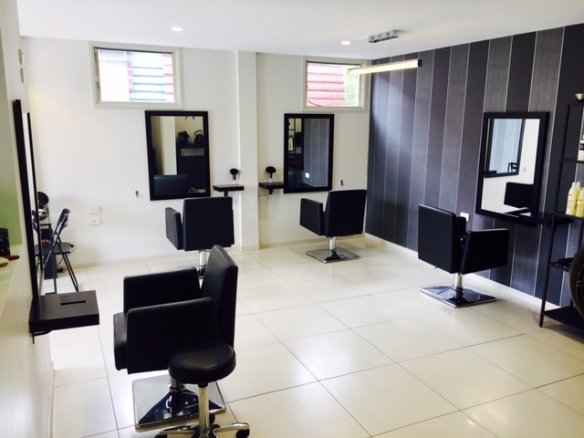 Hair Salon Space For Rent 75 Day Or 325 Week 5 Days