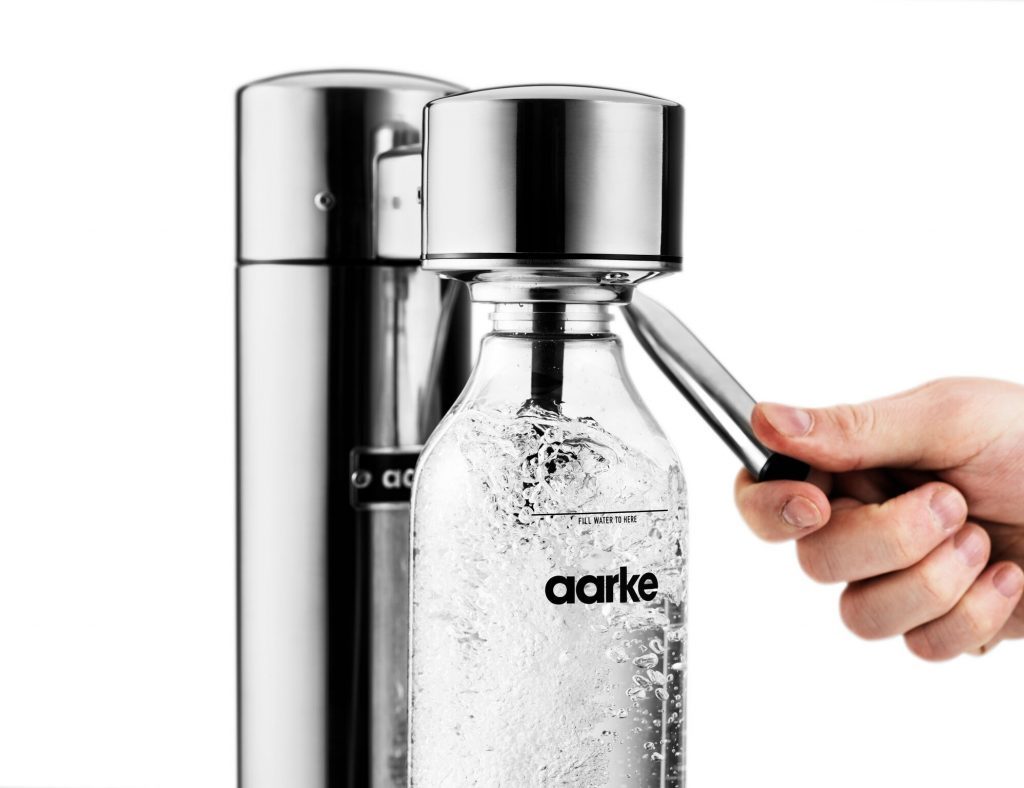 Review Aarke Sparkling Water Maker An Oprah Fave channelnews