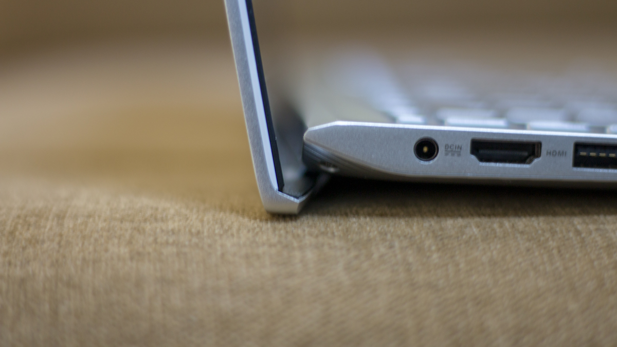 Asus VivoBook S14 S431F- EB511T review