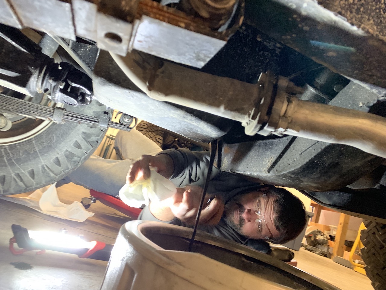 Servicing the Land Rover | smays.com