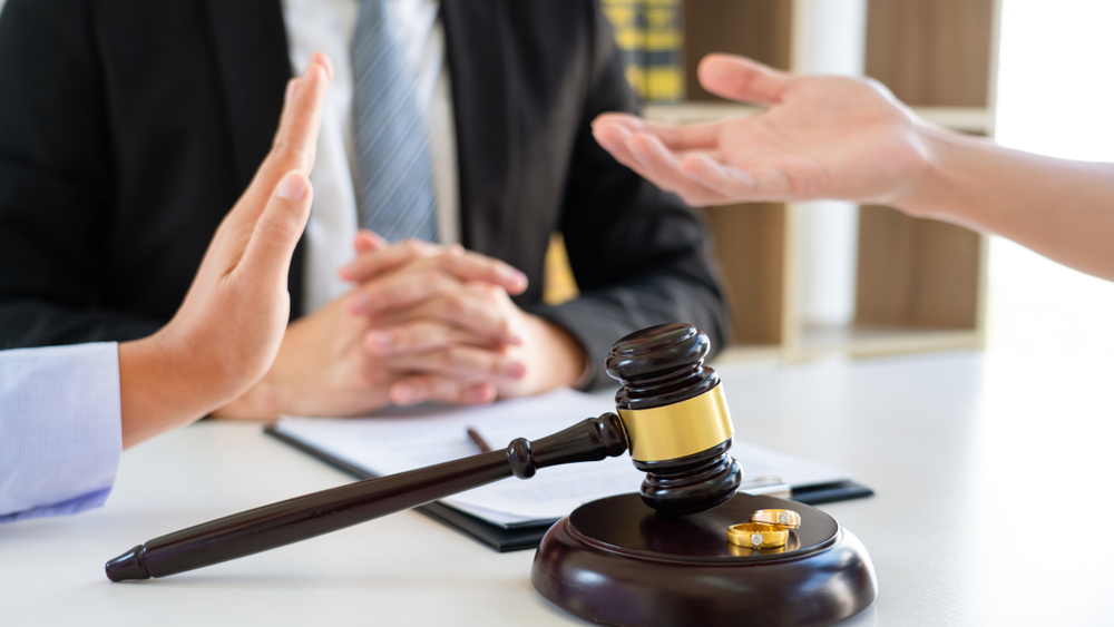 “Can I Change Attorneys Once Divorce Proceedings Are Underway