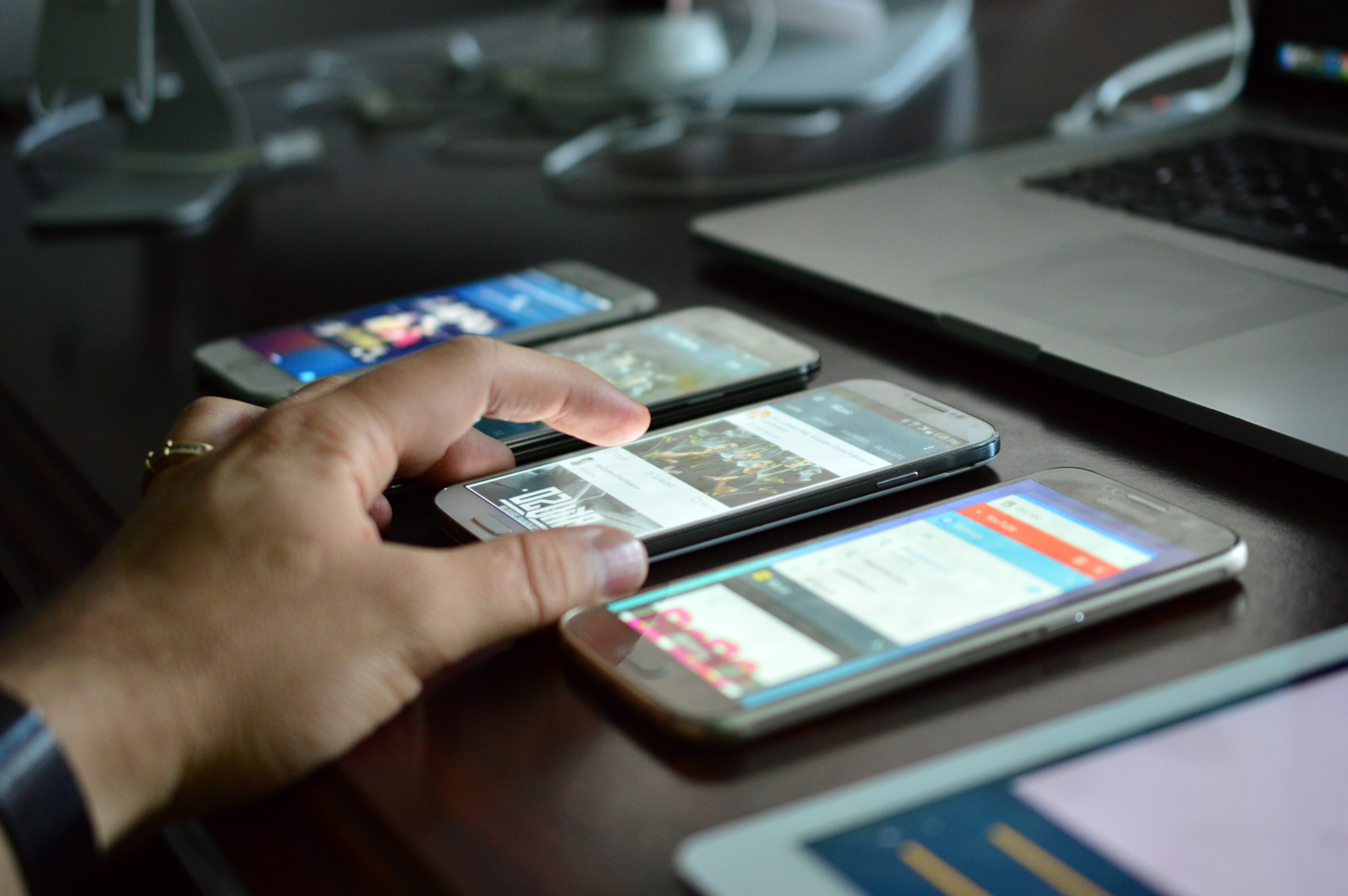 Understanding the Web and Mobile Product Development Process Smile MEDIA