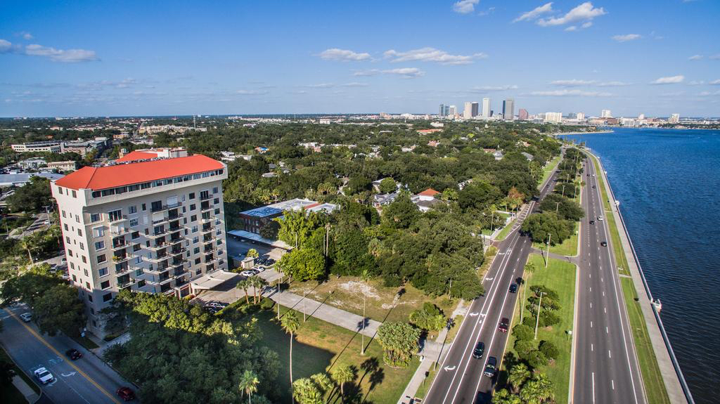Bayshore Royal, Bayshore, Florida Condos for Sale in Tampa