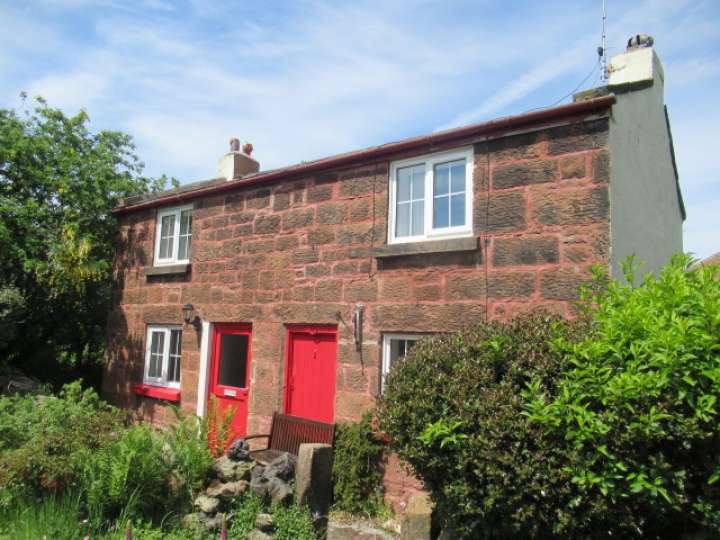 28 BOUNDARY LANE, HESWALL Smith and Sons