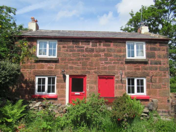 28 BOUNDARY LANE, HESWALL Smith and Sons