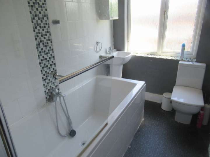 30 CHALLIS STREET, BIRKENHEAD Smith and Sons