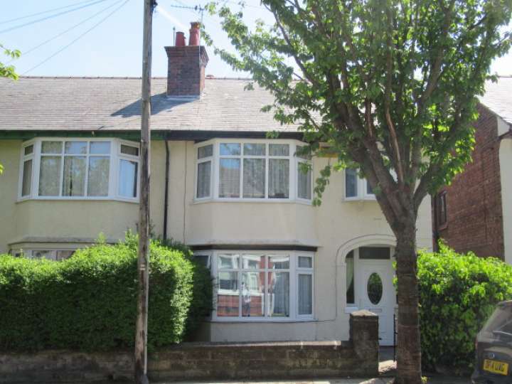 33 LYMINGTON ROAD, WALLASEY Smith and Sons