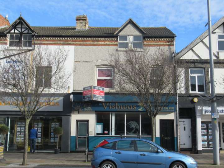 36 MARKET STREET, HOYLAKE Smith and Sons