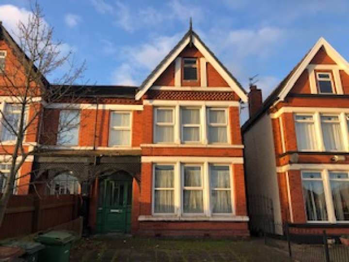 78 STORETON ROAD, PRENTON Smith and Sons (enGB)