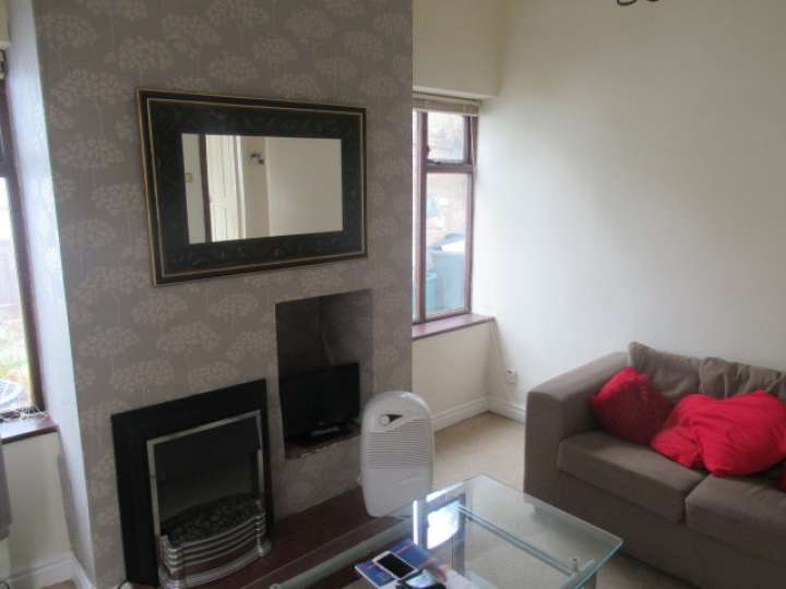 8 PARKGATE ROAD, NESTON Smith and Sons