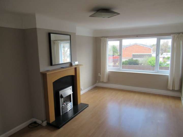 33A ARROWE PARK ROAD, UPTON Smith and Sons