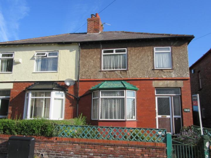 42 BIDSTON AVENUE, BIRKENHEAD Smith and Sons