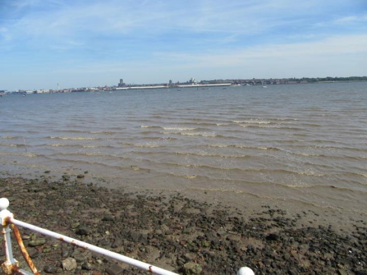 FIRST FLOOR FLAT, 4 THE ESPLANADE, WIRRAL Smith and Sons