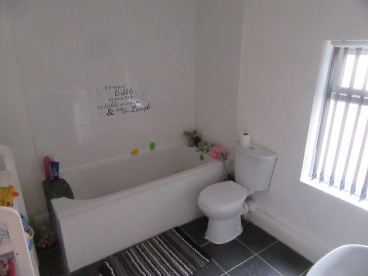 142 RODNEY STREET, BIRKENHEAD Smith and Sons