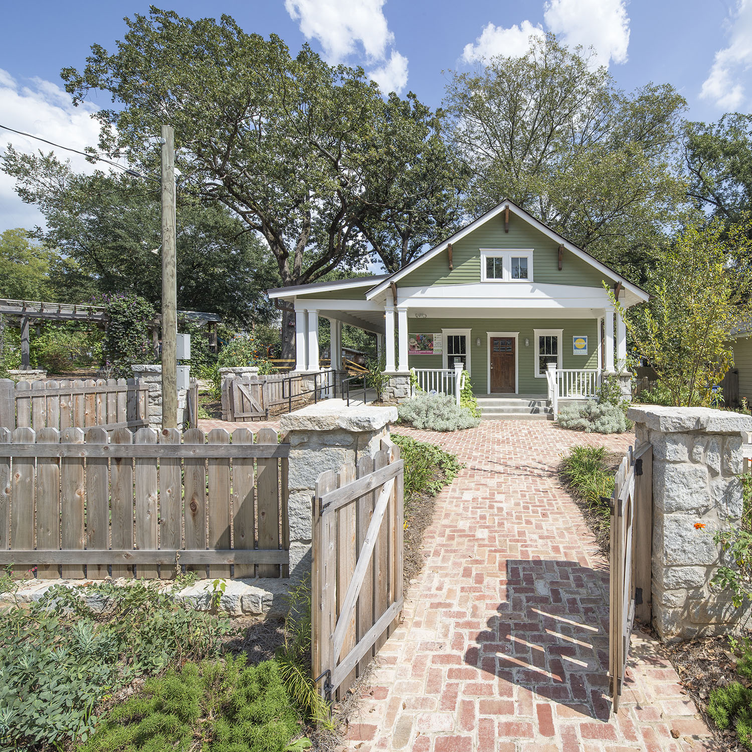 Edgewood Community Garden Learning Center Smith Dalia Architects