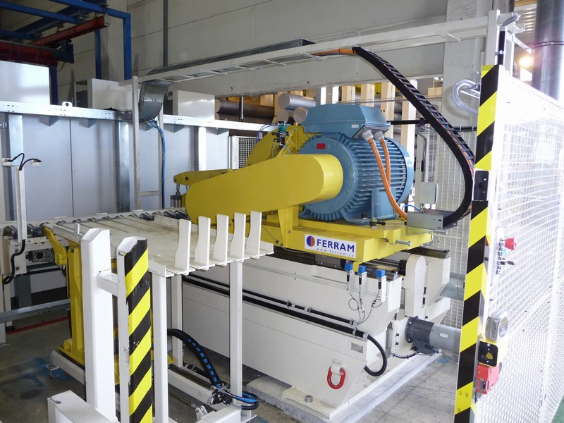 Billet handling equipment delivered to Hydro Aluminium Extrusion SMITH FERRAM