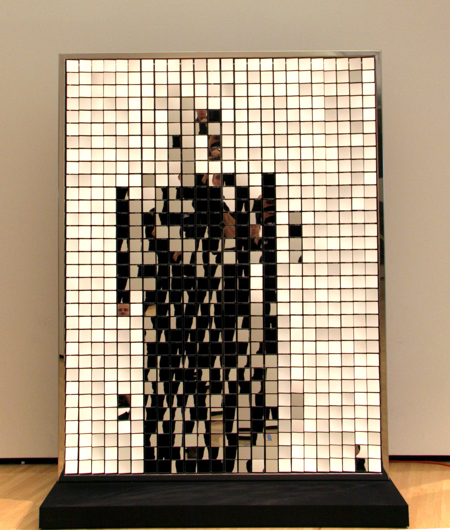 Daniel Rozin Mirrors Mirror