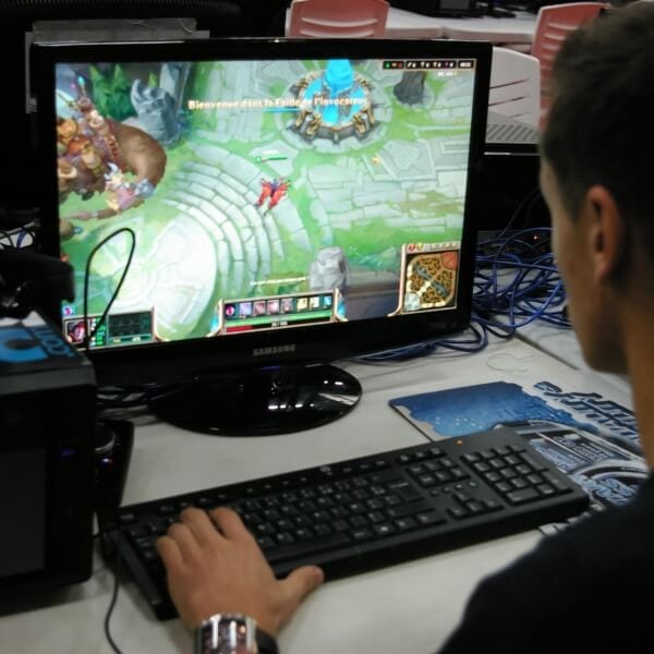 Sell Used Graphics Cards & GPU Easy Process, Free Shipping