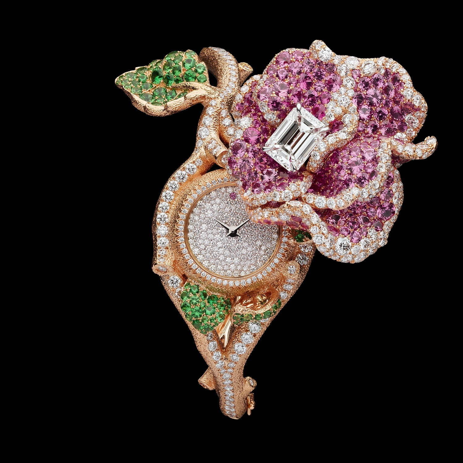 Dior revealed the new high jewelry collection RoseDior