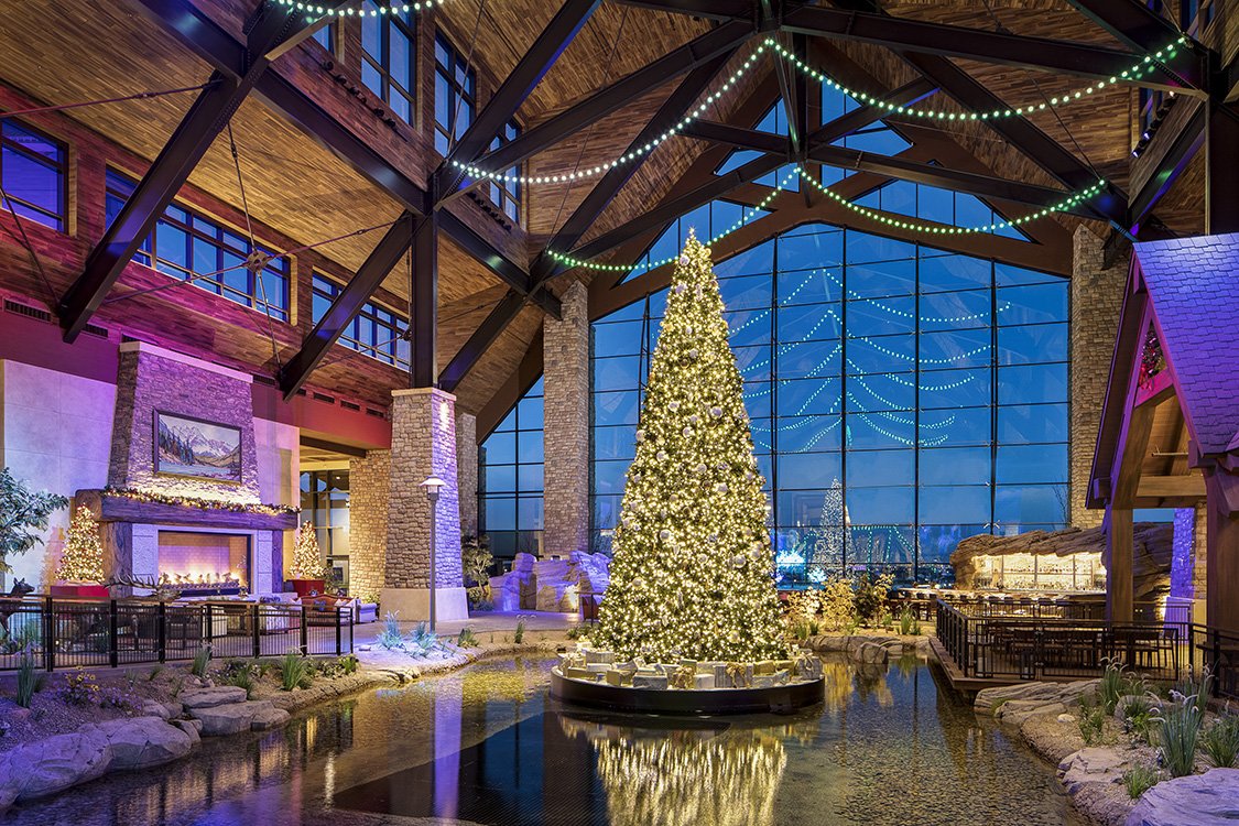Christmas Gaylord Texan: What You Need To Know & 50