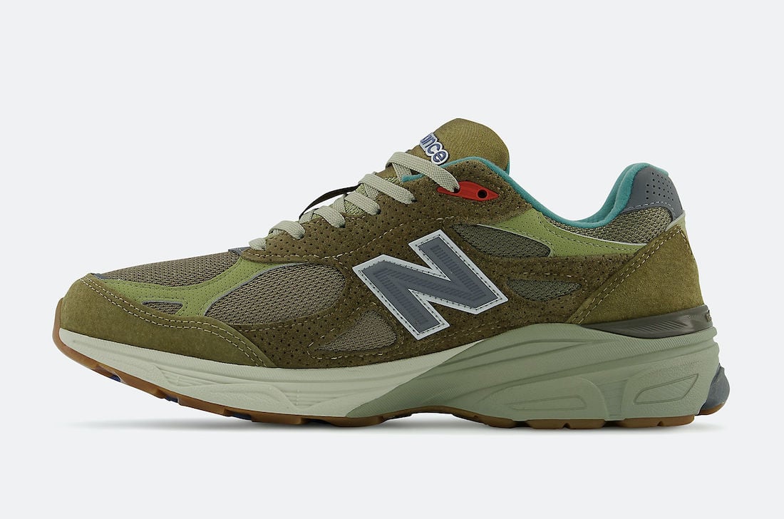 Check out the photos below, and look for this new balance 990v3 made in usa. New balance 990v3 made in usa. Bodega New Balance 990v3 Here to Stay M990BD3 Release Date Info
