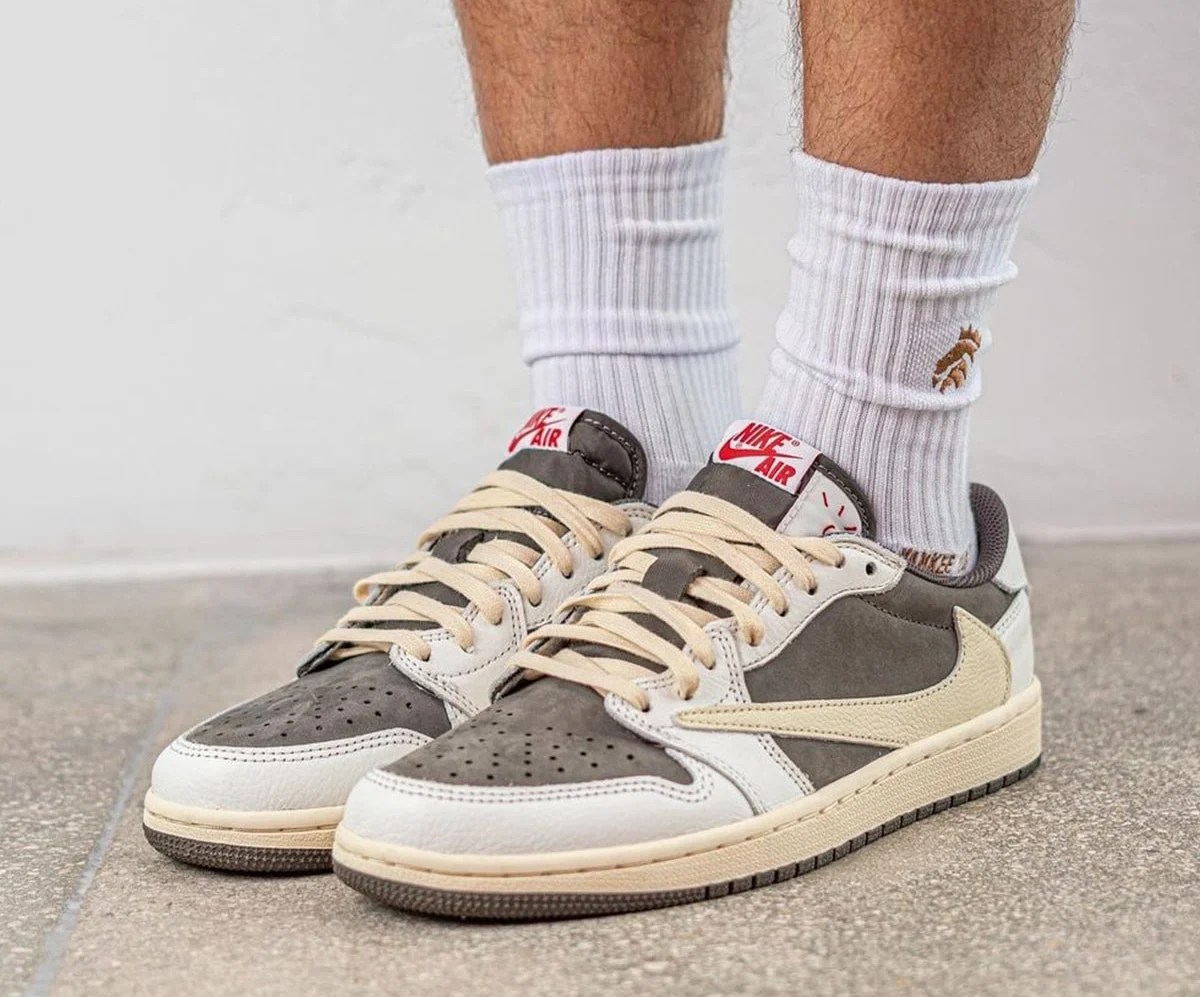 Travis Scott x Air Jordan 1 Low Reverse Mocha 2022 Release Date Info