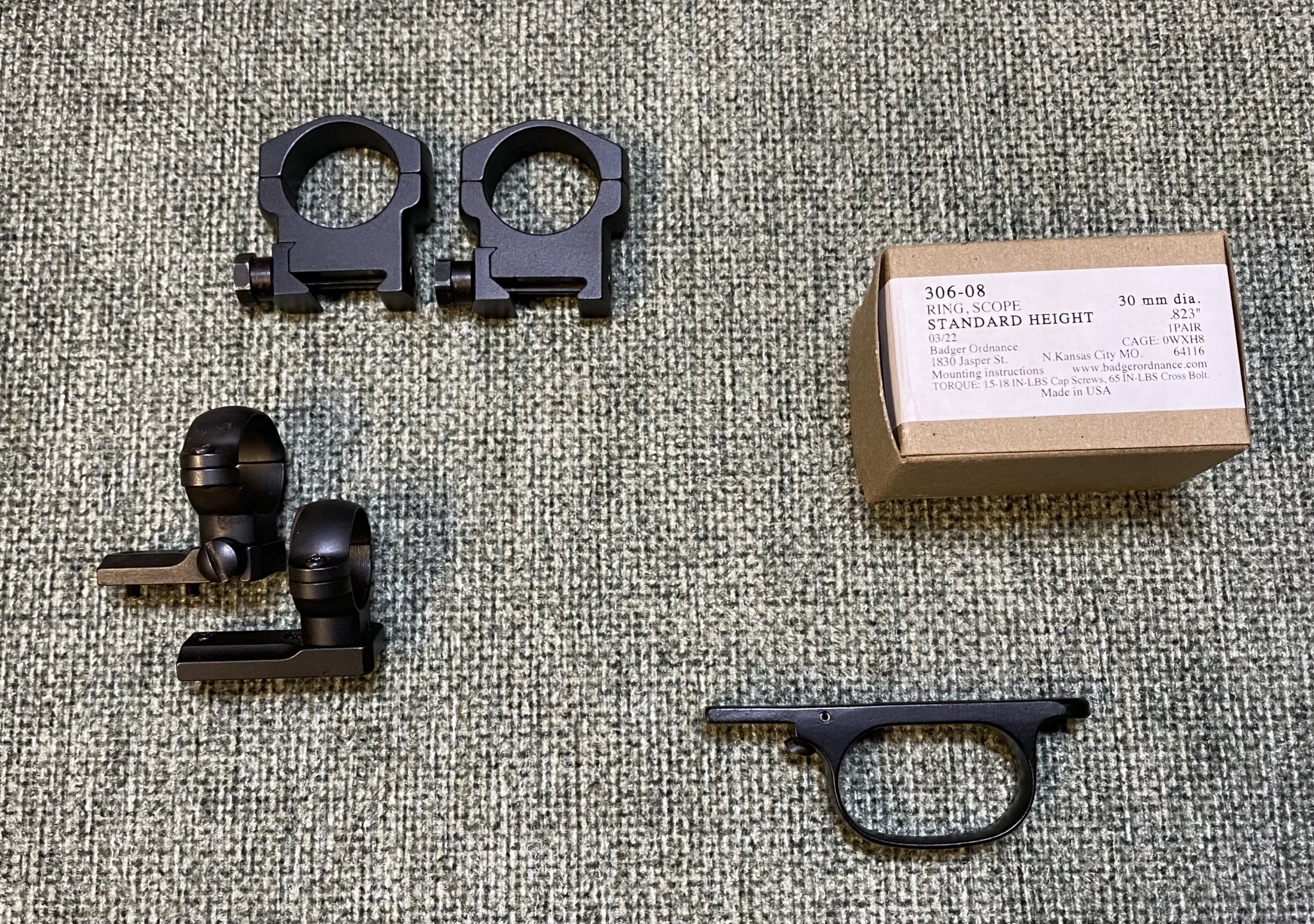 Accessories Harris Bipods/ Rem 700 Bottom Metal / Leupold and Badger