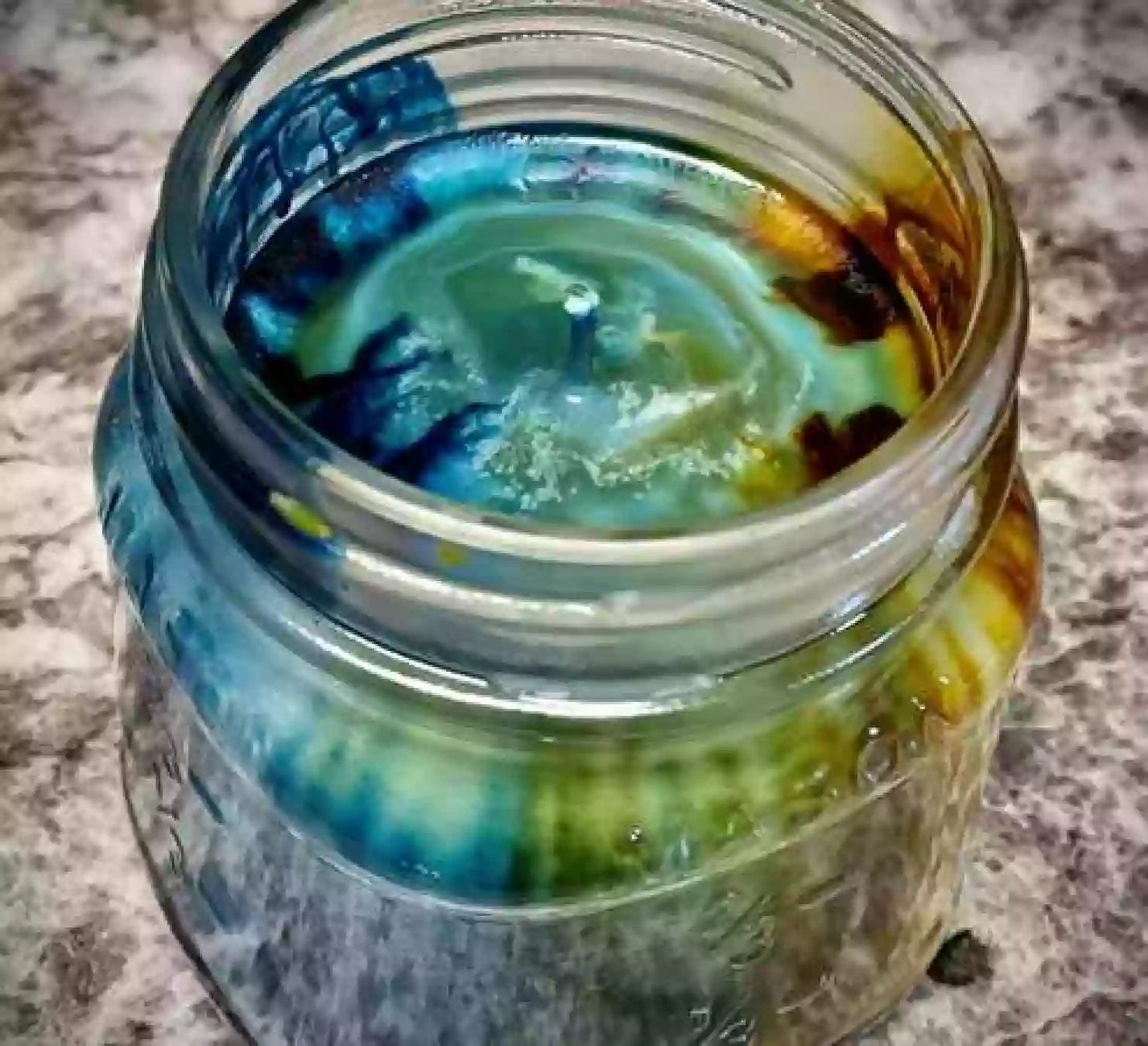 Learn How To Make Mesmerizing Swirled Container Candles A StepbyStep
