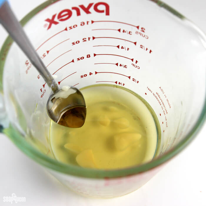 Rainbow Jojoba Bead Sugar Scrub Soap Queen