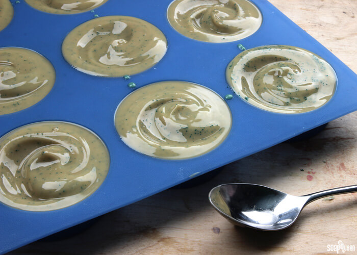 Free Beginner's Guide to Soapmaking Common Soapmaking Oils Soap Queen