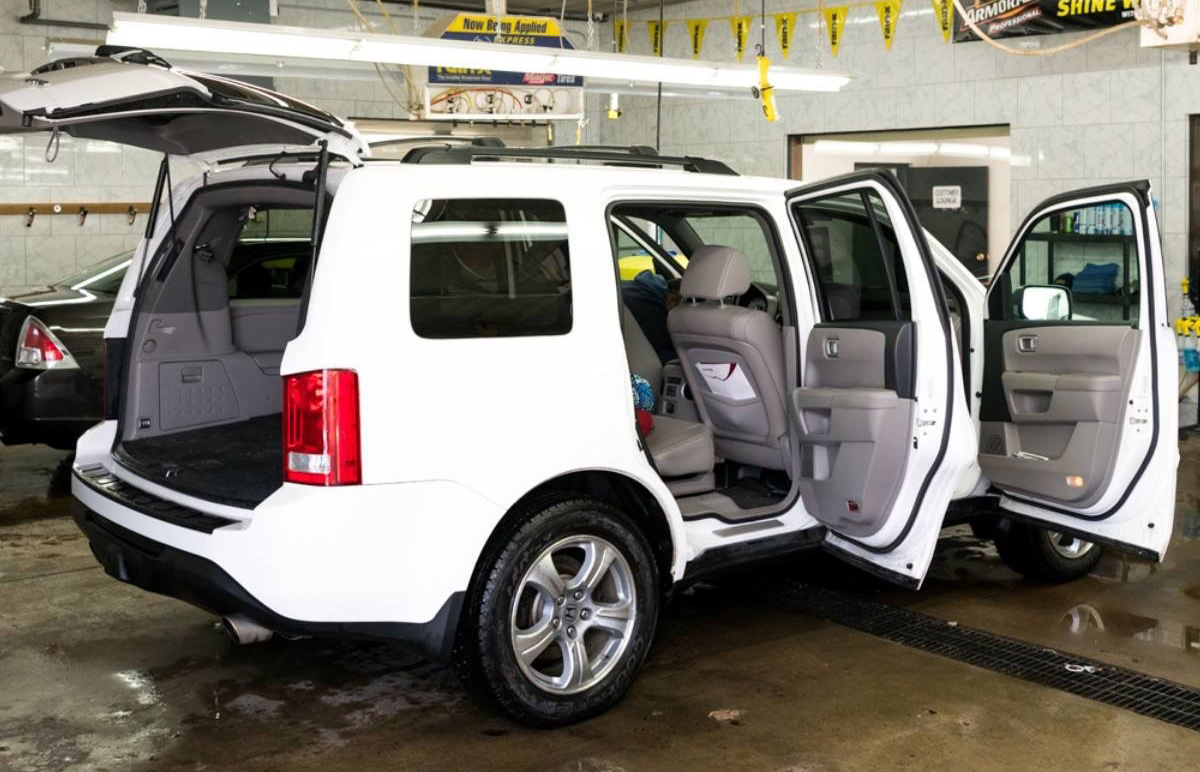 Soapy Joe's Car Wash, St. Paul, MN Cleaning Minnesota One Car At A Time