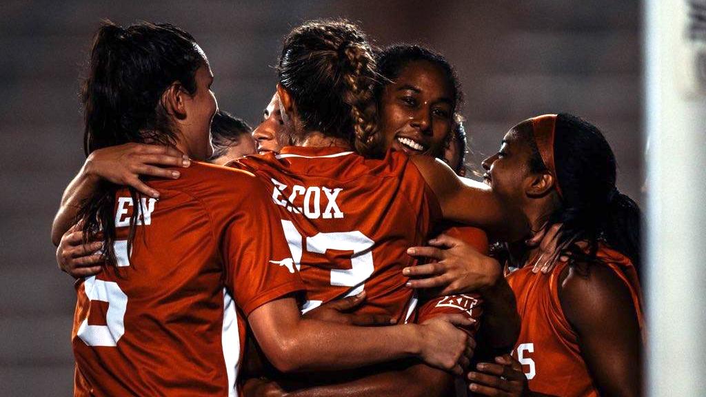 Texas players dominate Big 12 weekly honors as Trinity Byars shines again SoccerWire