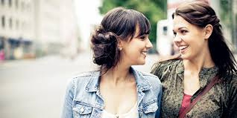 10 Ways by Best Chat Line that Depicts Healthy Lesbian Relationships