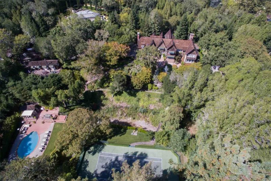 SocketSite™ Finest Residence in Ross Finally Sells for 10M with Less