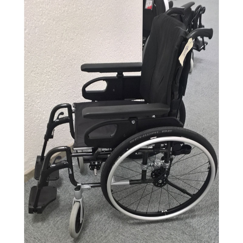 Fauteuil Roulant manuel léger Invacare Spin X d'occasion Sofamed