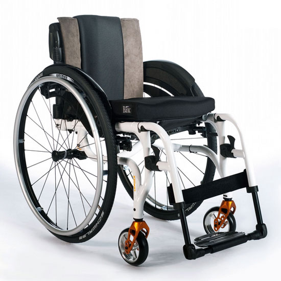 Fauteuil Roulant manuel léger Quickie Xenon SA Fauteuil Roulant