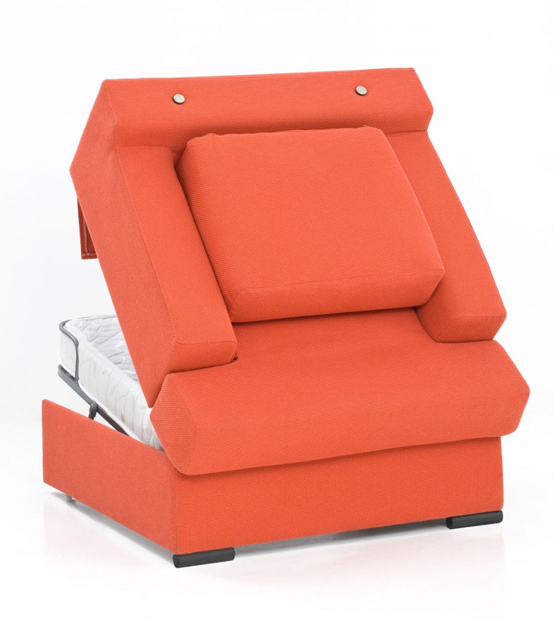 Sofás cama para hotel marca Cruces en hotel Francisco I de Madrid