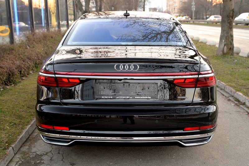 AUDI A8 Long 55TFSI Quattro Design Selection Софавто