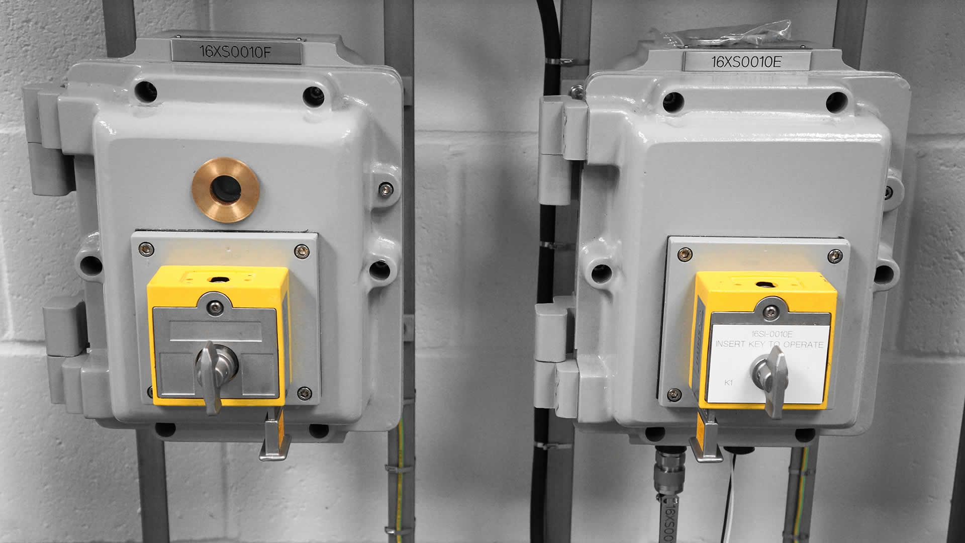 Valve interlock sequence control Sofis valve operation