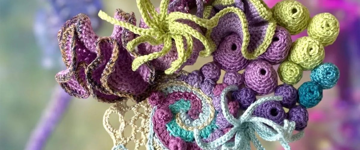 10 Textile Artists Inspired by the Ocean School of Stitched Textiles