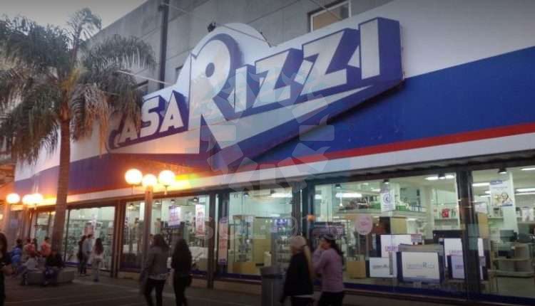 Casa Rizzi pide disculpas y lamenta lo sucedido en su local de la