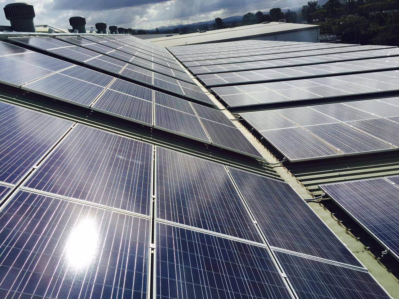 Commercial solar power in Sydney & NSW Compare prices & installers